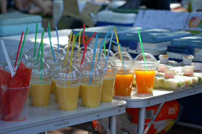 Melonen, Mango Lassi und weitere Getränke
