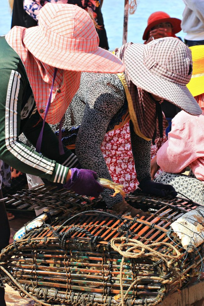 crab market kep