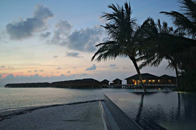 sonnenuntergang malediven