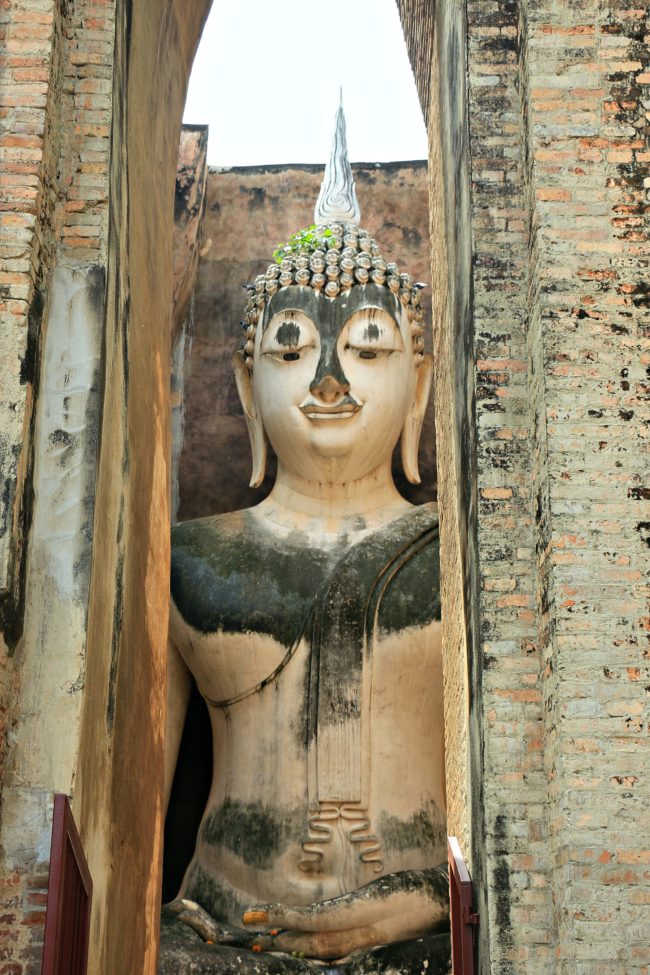 buddha in wat si chum